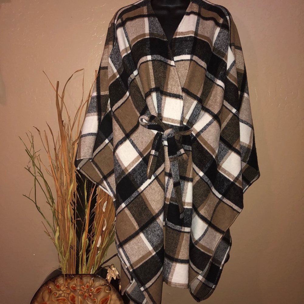 Beautiful Plaid Poncho with Waist Belt